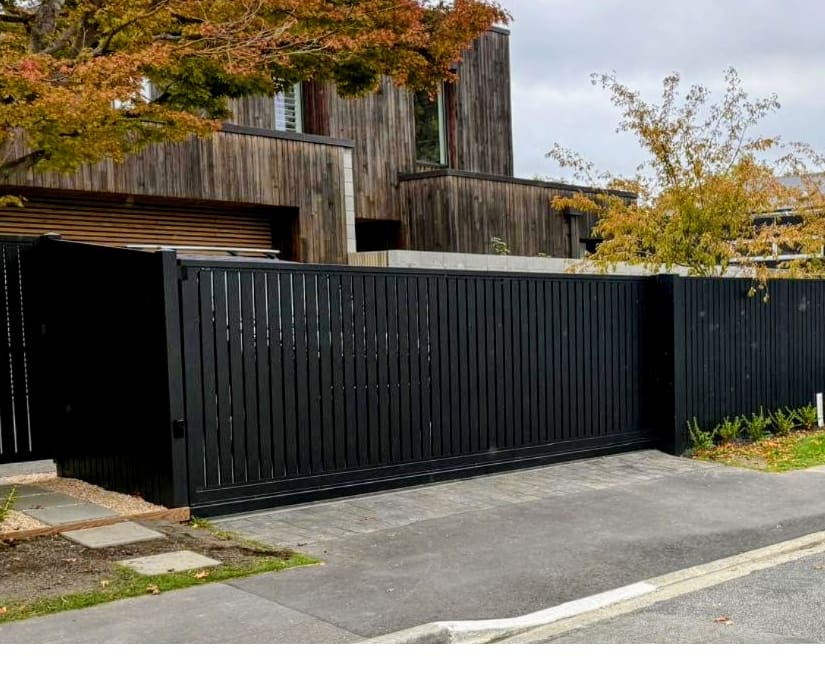 SVS Cantilever low res
