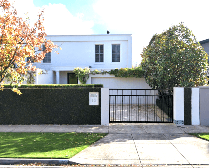 SRFS Sliding Gate installed lo res